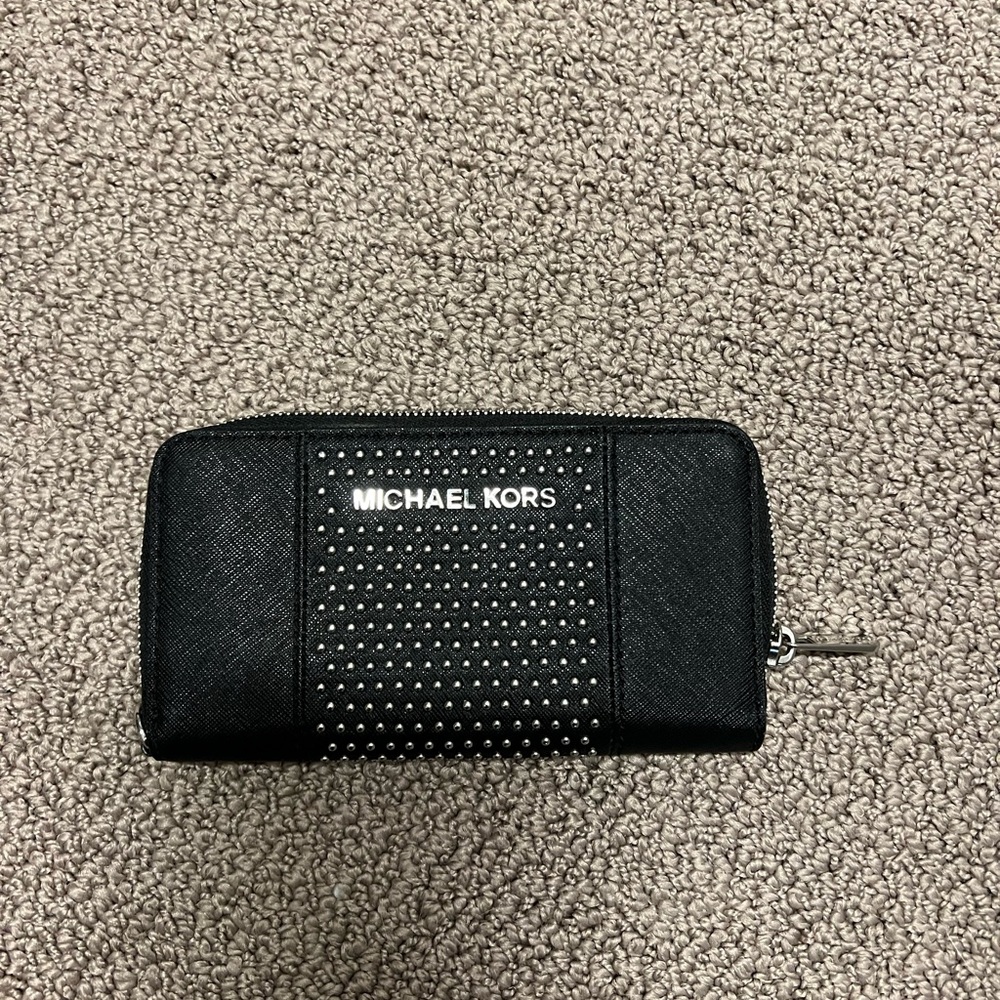 Michael Kors Wallet W/O Wrist Strap